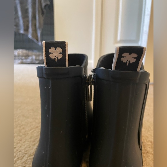 Booties - Picture 3 of 5